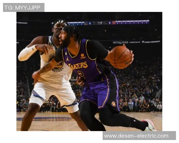 马布里与卡姆拉尼的篮球对决谁能笑到最后精彩回顾与分析